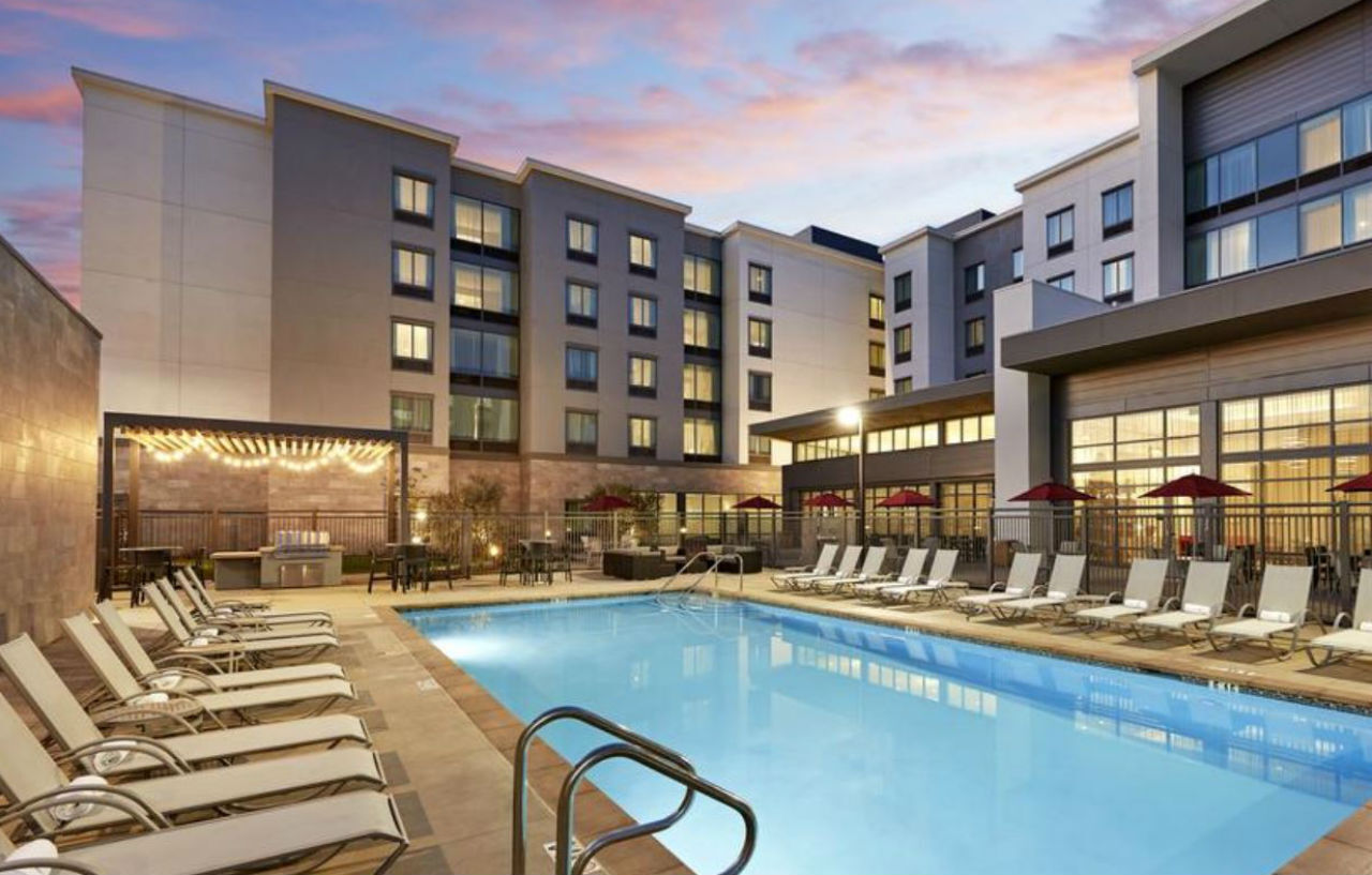 Hampton Inn Long Beach Airport, Ca Exterior photo
